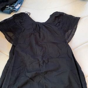 Old navy black dress with v-back and lace sleeves
